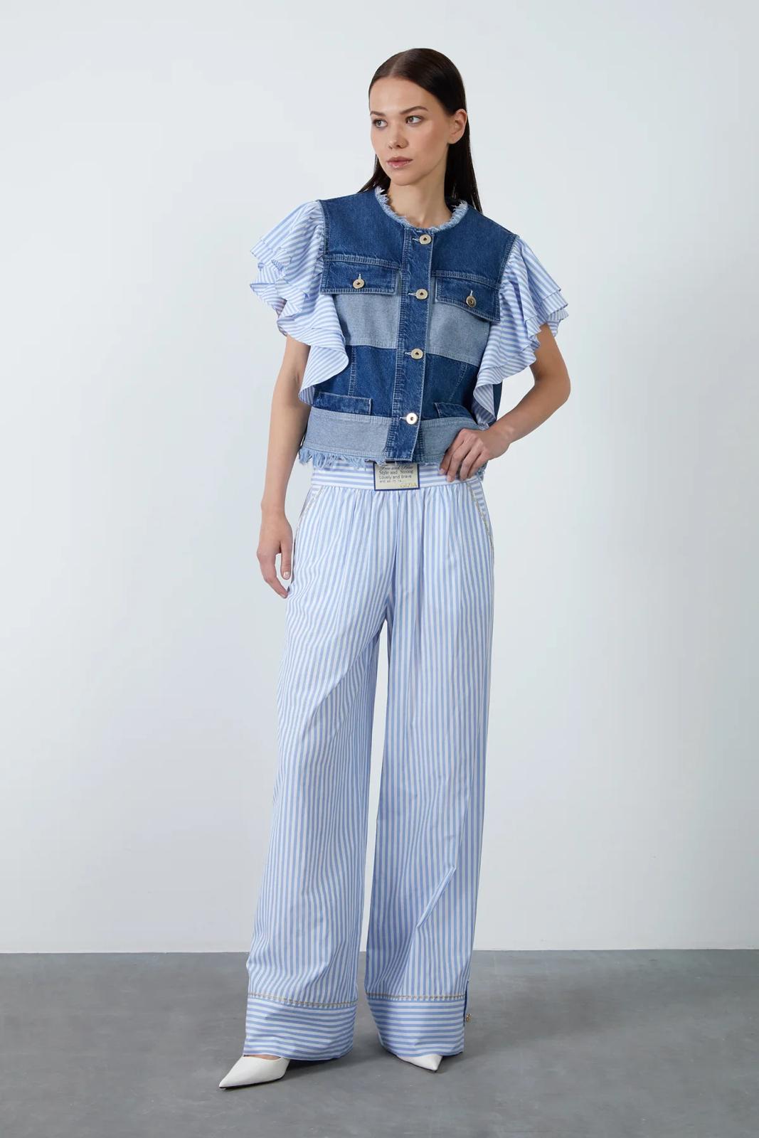 Tag Detailed Embroidered Striped Blue Pant